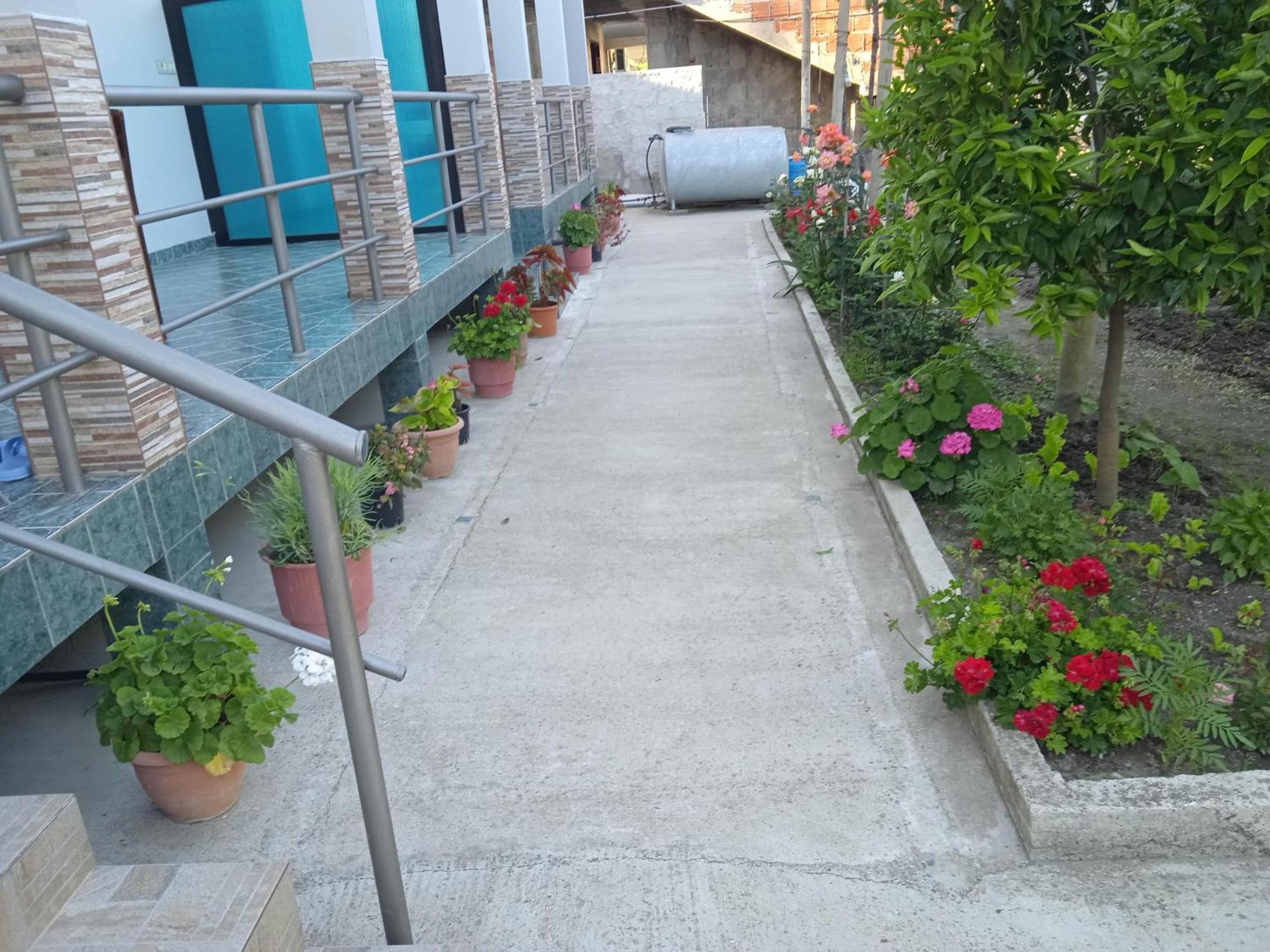 Vila N Dervishi Vlora Kültér fotó