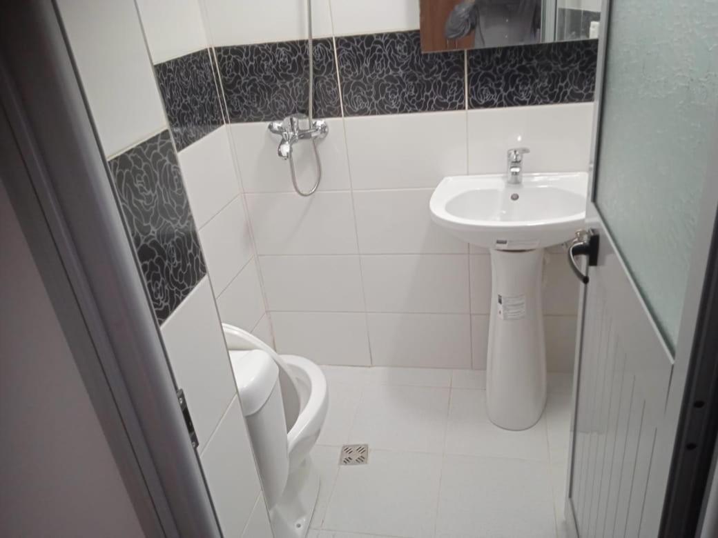 Vila N Dervishi Vlora Kültér fotó